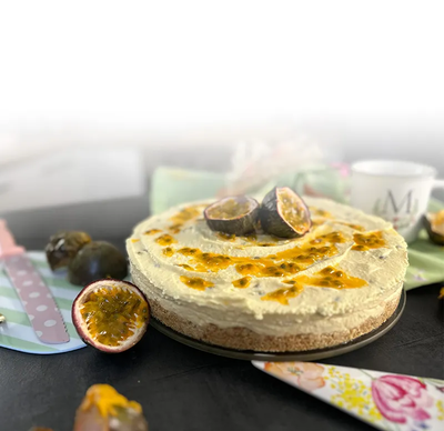 Monika Nagls Rezept: Maracuja-Cheesecake No Bake Rezept | Monika Nagls - Maracuja-Cheesecake No Bake